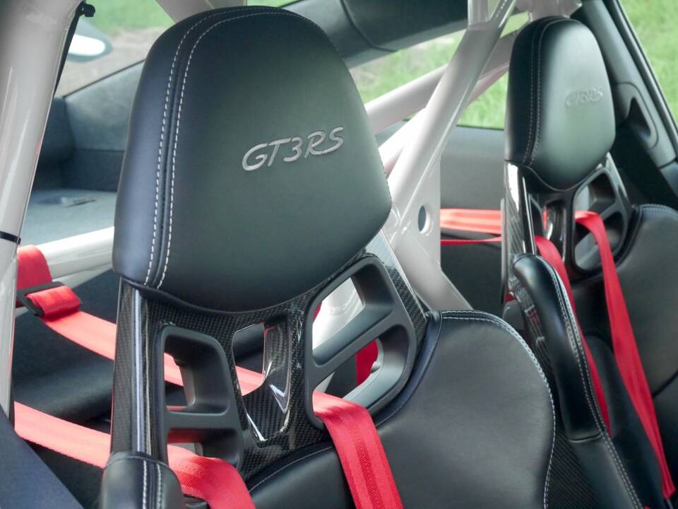 Image 25/29 of Porsche 911 GT3 RS (2015)