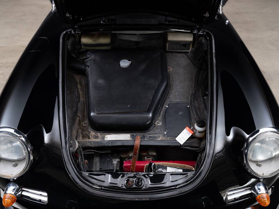 Image 9/34 of Porsche 356 C 1600 SC (1964)