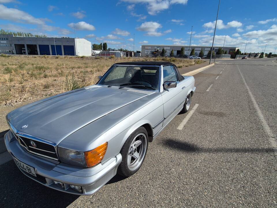 Afbeelding 13/53 van Mercedes-Benz 350 SL (1973)