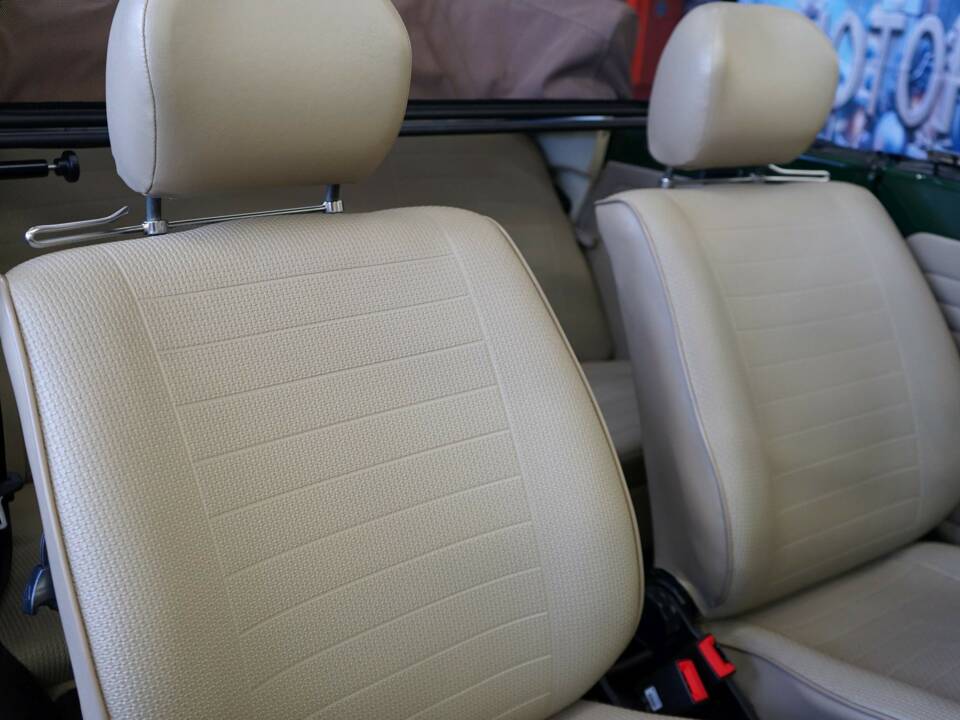 Image 25/53 of Volkswagen Beetle 1303 LS (1978)