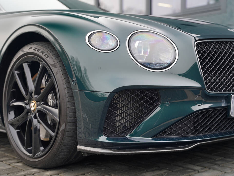 Immagine 34/50 di Bentley Continental GT (2019)