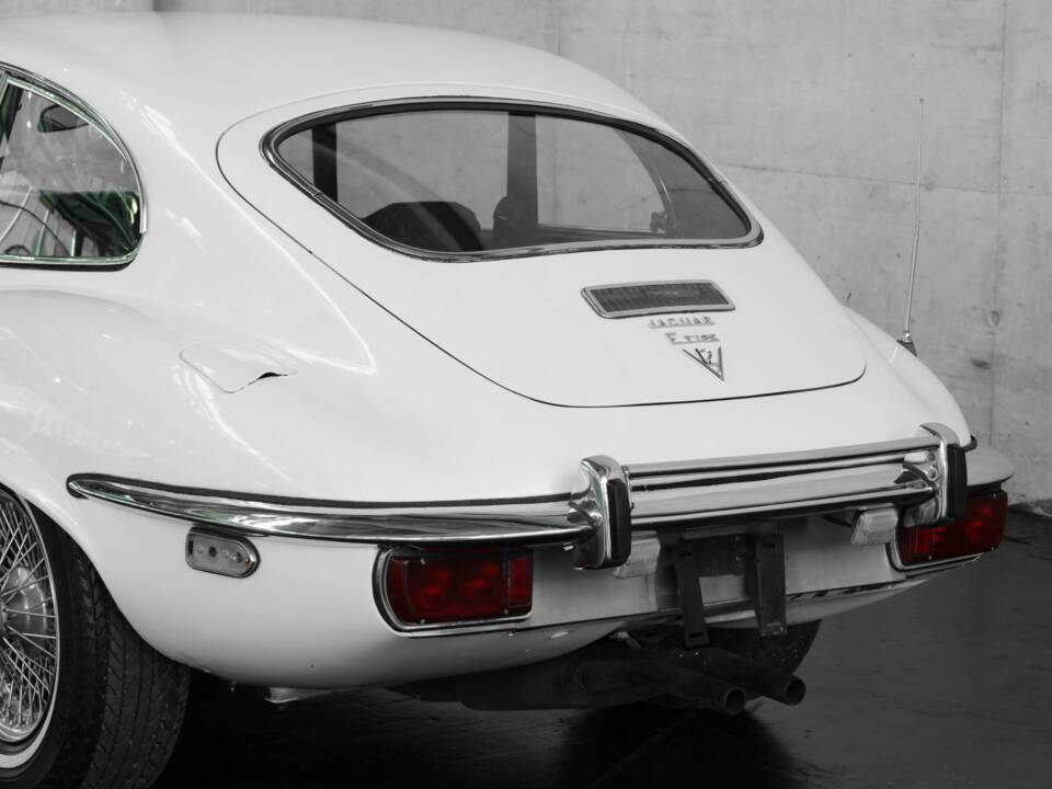 Bild 14/40 von Jaguar E-Type V12 (1972)