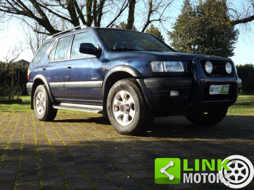 Image 2/10 of Opel Frontera 2.2. DTI 16V (1999)