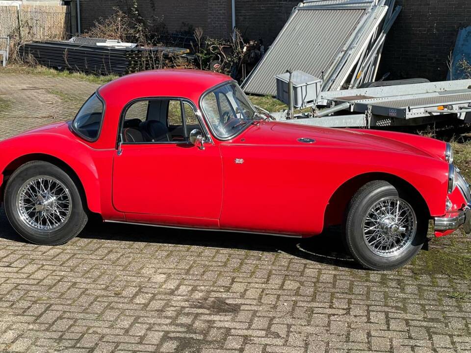 Bild 31/33 von MG MGA 1500 (1957)