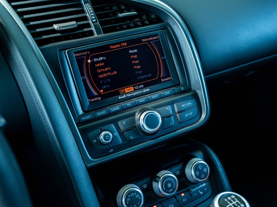 Image 3/33 of Audi R8 (2007)