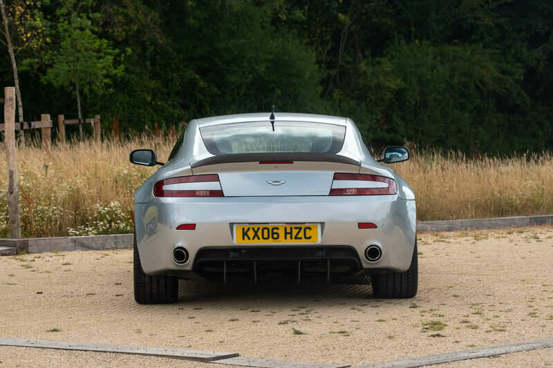 Bild 27/50 von Aston Martin V8 Vantage (2006)