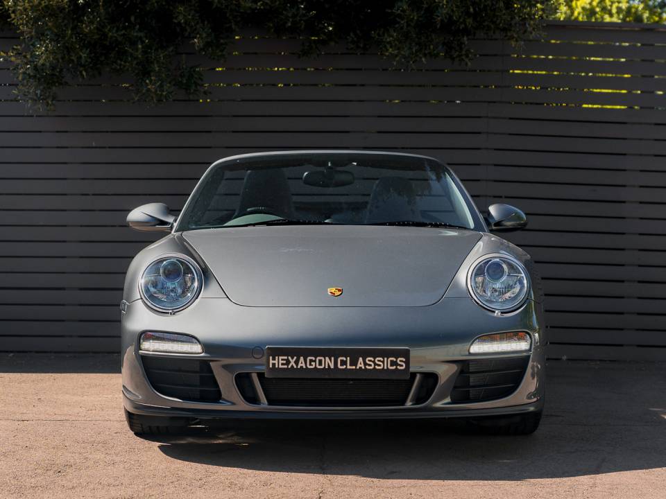 Image 5/42 de Porsche 911 Carrera GTS (2011)