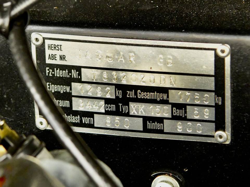 Immagine 34/47 di Jaguar XK 150 3.4 S OTS (1959)