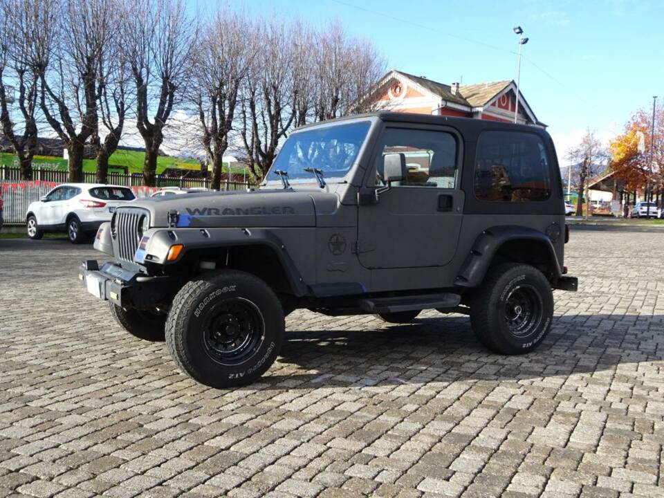 Immagine 18/42 di Jeep Wrangler SE 2.5 (1997)
