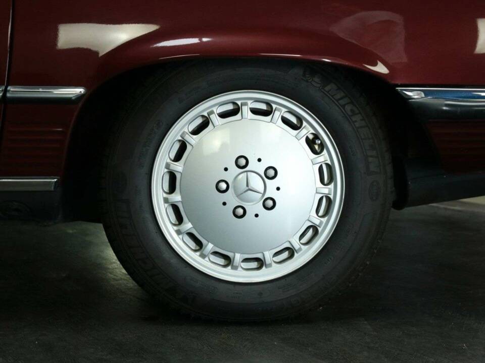 Bild 29/29 von Mercedes-Benz 300 SL (1989)