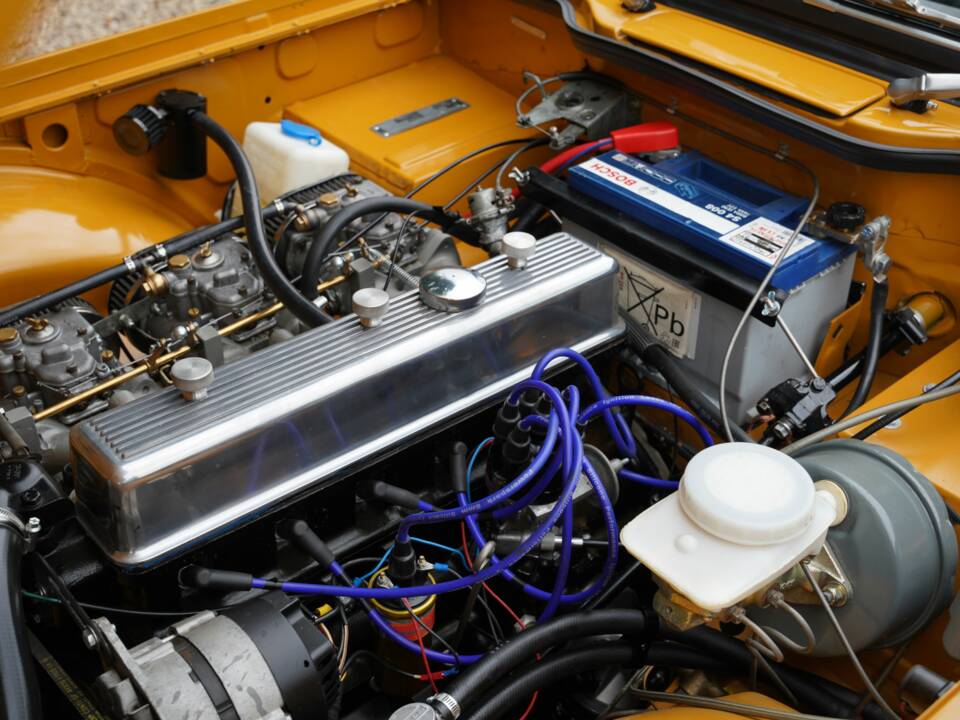 Image 44/50 of Triumph TR 6 (1971)