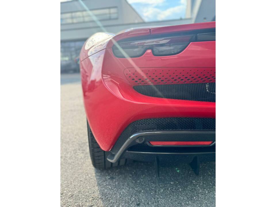 Image 6/10 of Ferrari 296 GTS (2023)