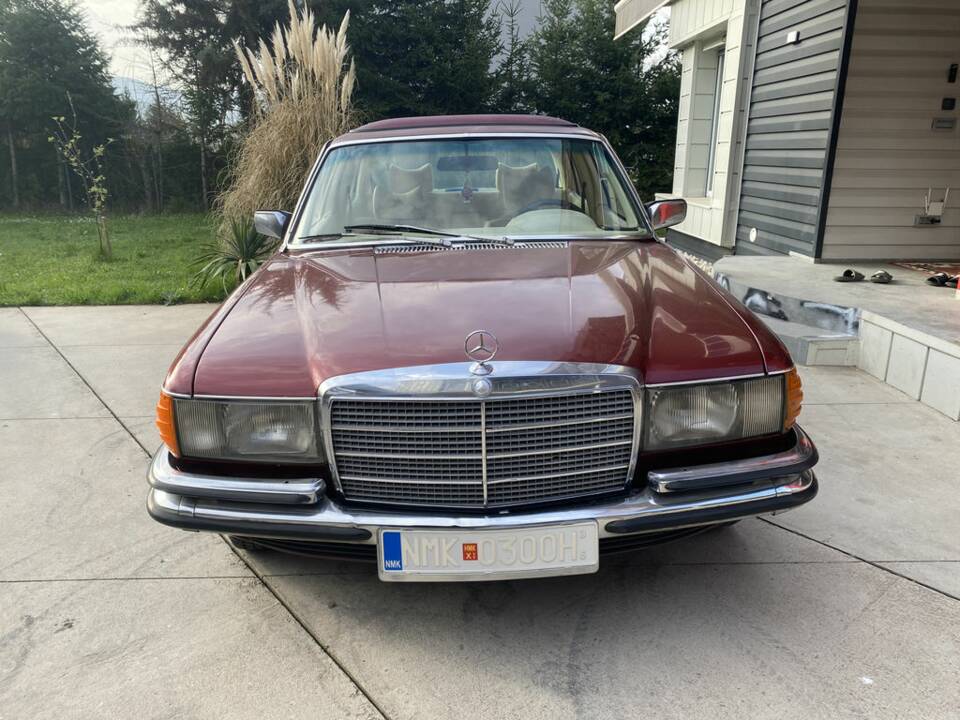Bild 3/8 von Mercedes-Benz 280 SEL (1979)