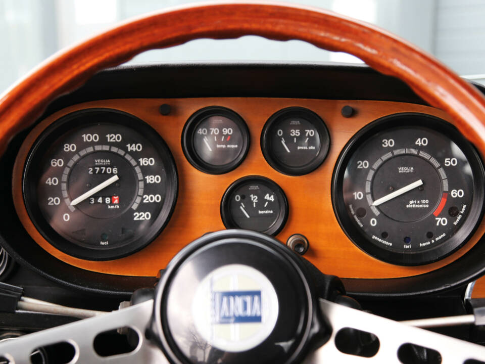 Bild 34/37 von Lancia 2000 Coupe HF (1972)