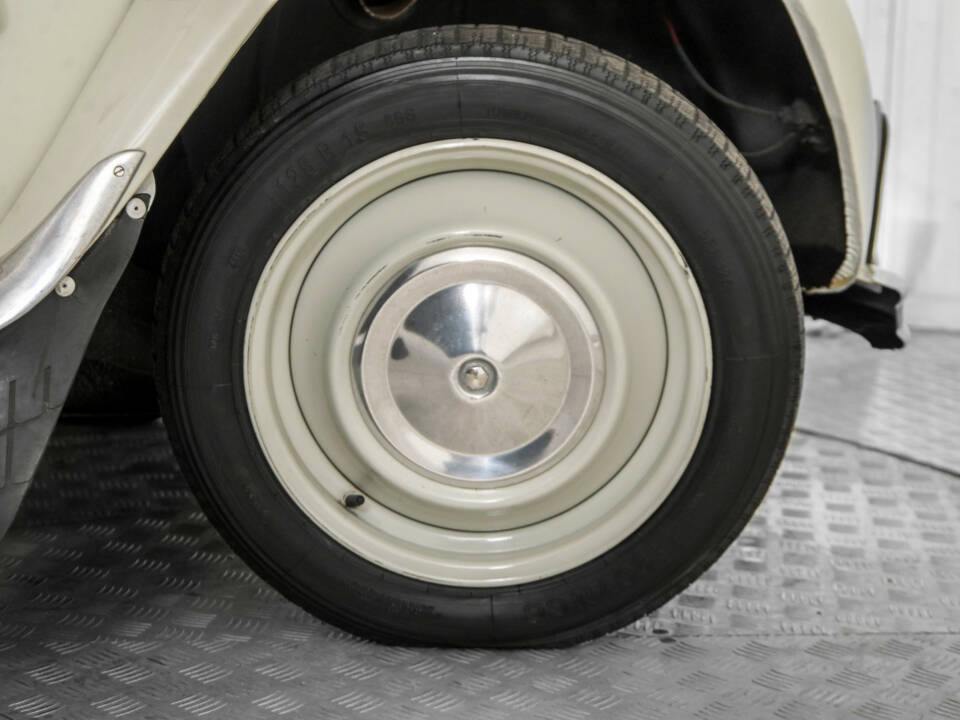 Image 4/50 de Citroën 2 CV 6 (1987)