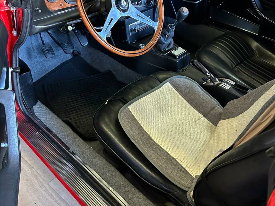 Image 2/6 of FIAT 124 Spider BS (1970)