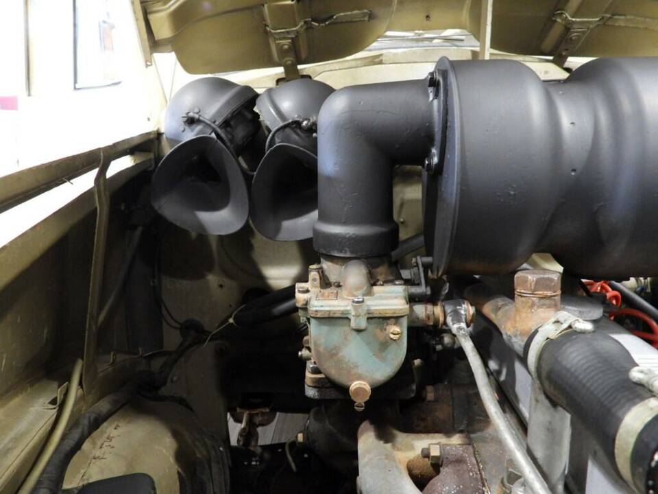Bild 11/15 von FIAT 1500 D (1949)