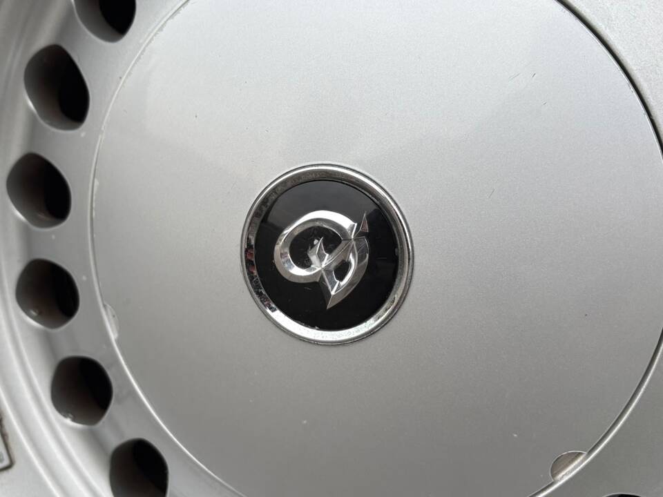 Immagine 24/31 di Jaguar XJ 40 (XJ-R) (1989)