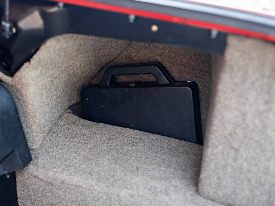 Imagen 48/50 de Jaguar XJ-S Convertible (1989)