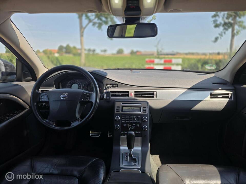 Image 20/34 of Volvo XC70 D5 (2008)
