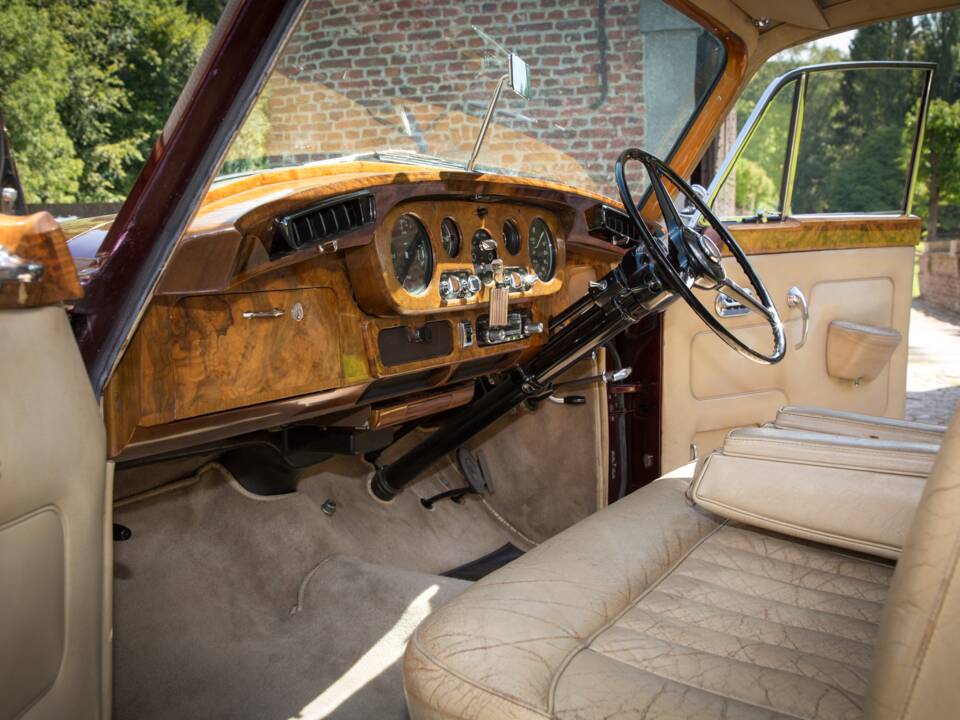 Image 10/52 of Rolls-Royce Silver Cloud II (1962)