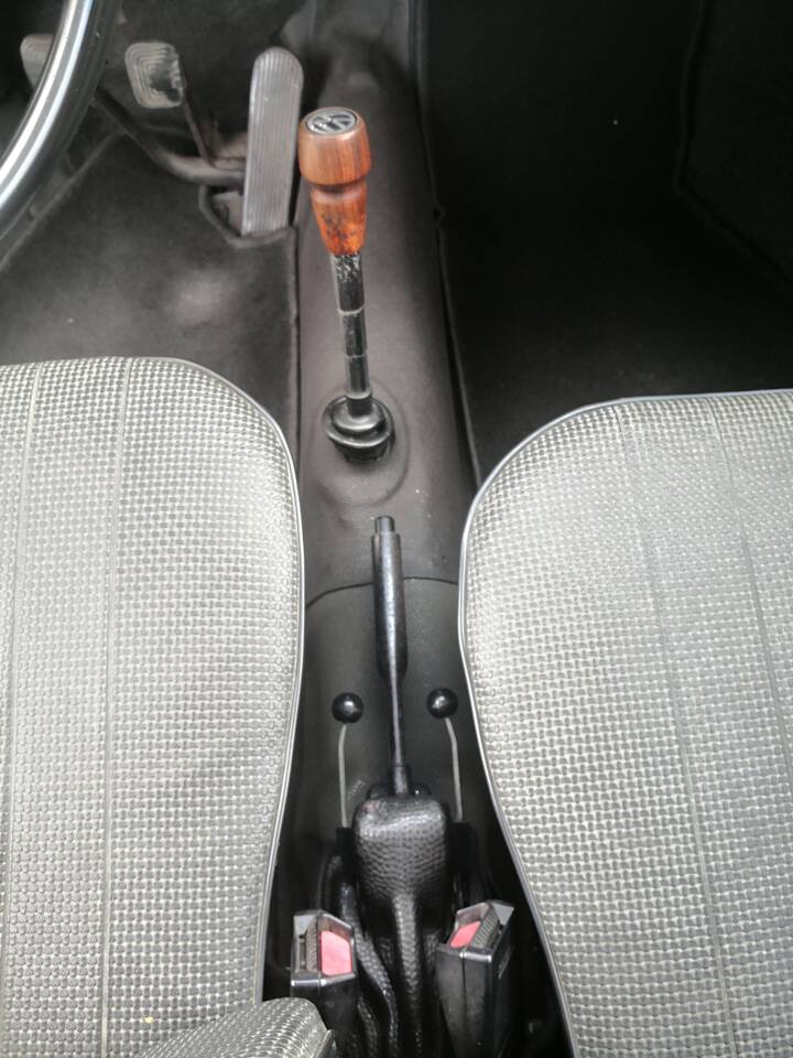Bild 35/160 von Volkswagen Käfer 1300 (1971)