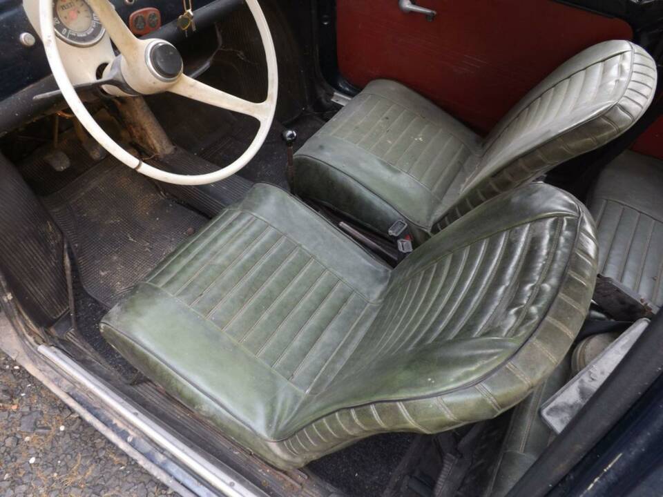 Image 33/50 of FIAT 500 F (1971)