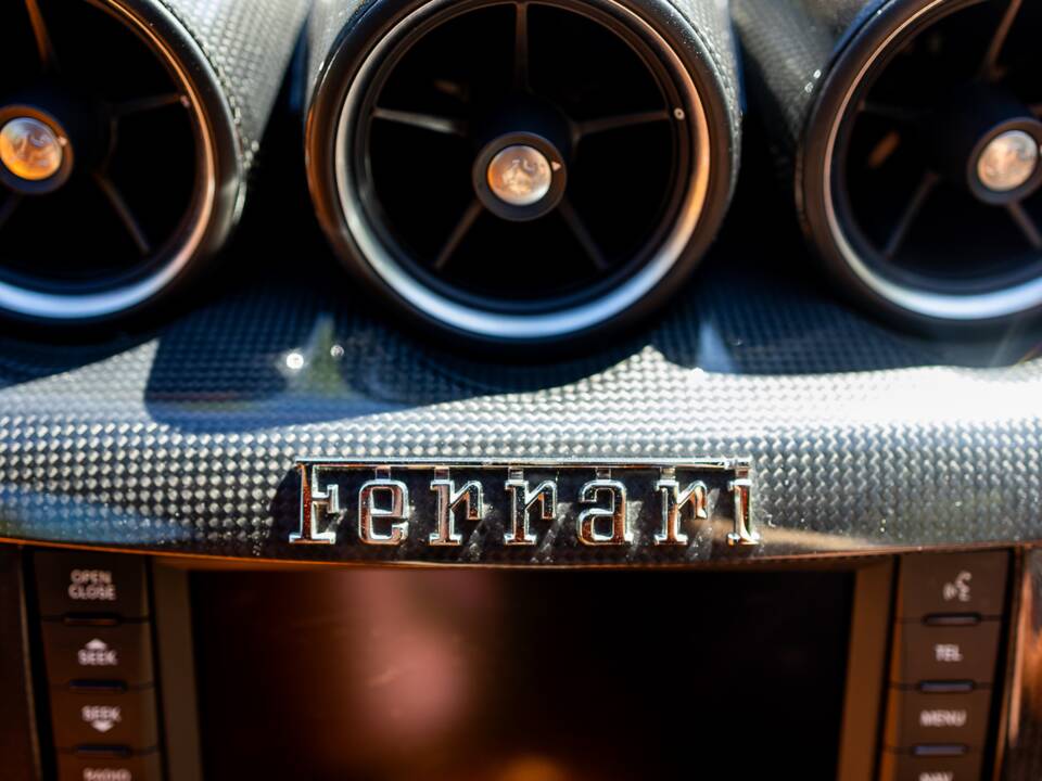 Bild 31/50 von Ferrari FF (2012)