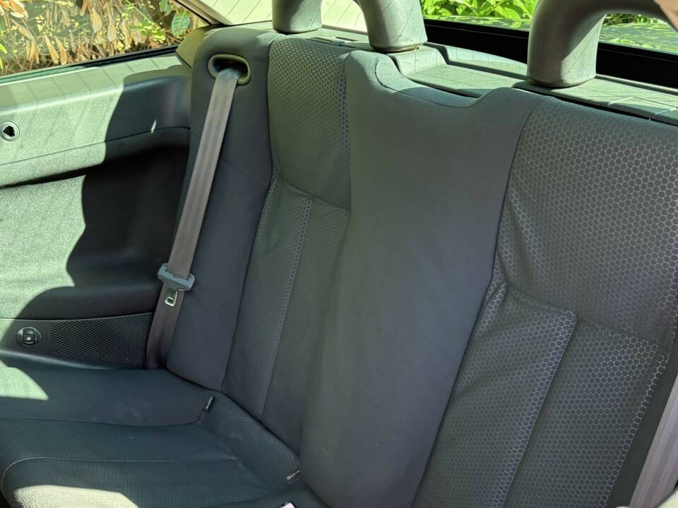 Image 8/9 of Renault Mégane CC 2.0 16V (2004)