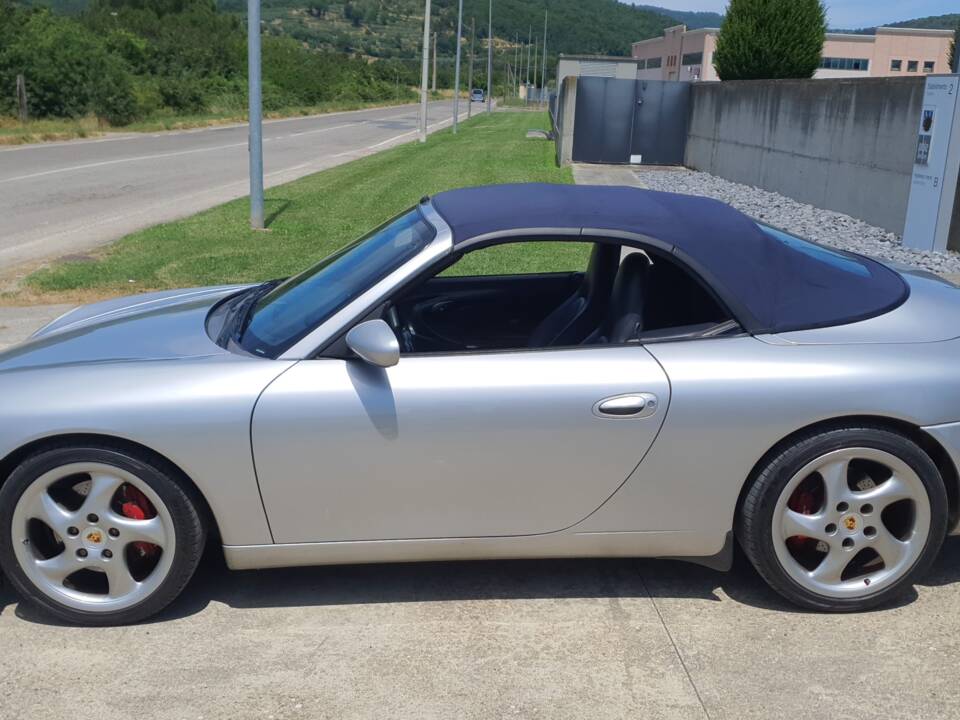 Image 11/31 de Porsche 911 Carrera (2000)