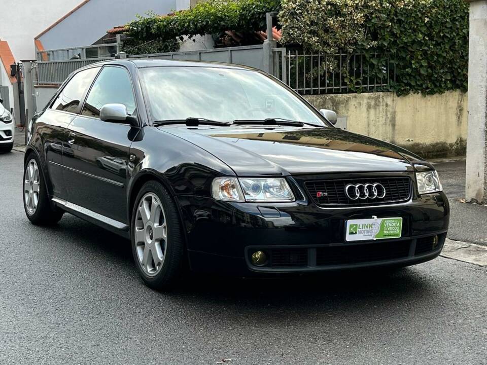 Bild 3/10 von Audi S3 (2000)