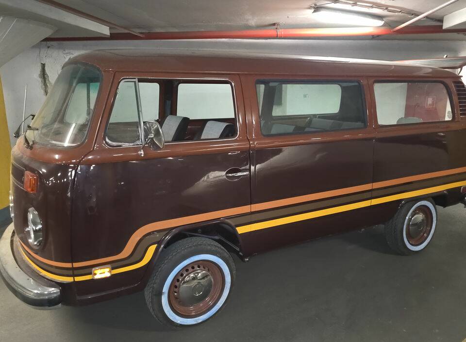 Bild 6/8 von Volkswagen T2c Kombi (1978)
