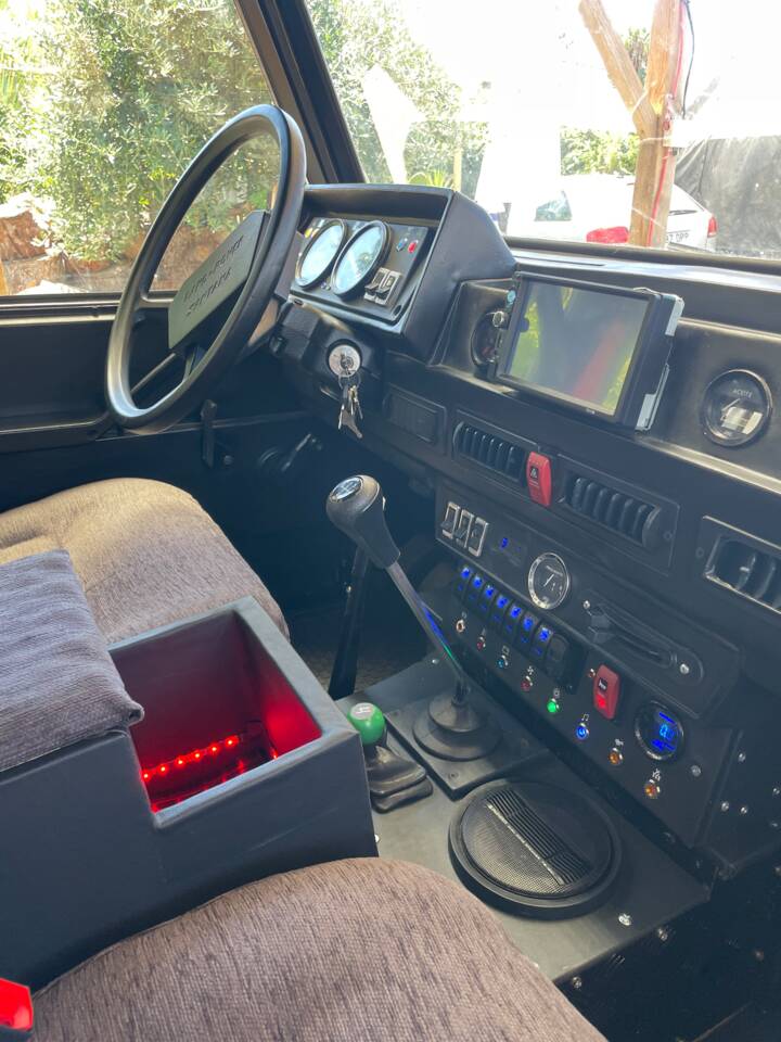 Imagen 8/14 de Land Rover 109 (1984)