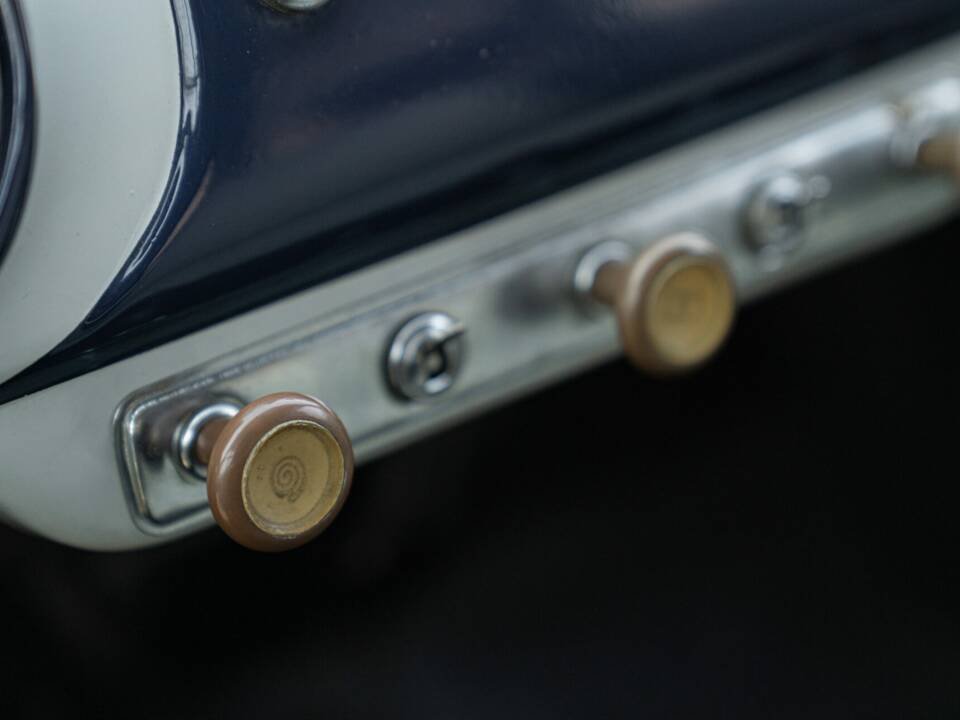 Bild 42/50 von FIAT 1100-103 E TV (1957)