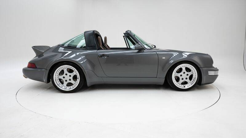 Image 9/15 of Porsche 911 Carrera 2 (1990)