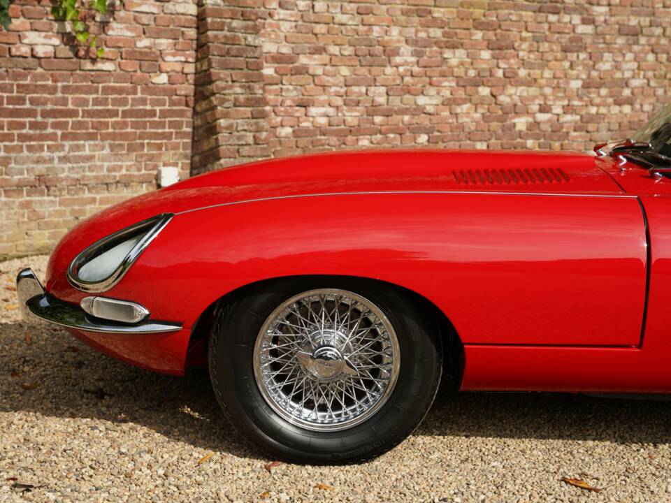 Afbeelding 17/50 van Jaguar E-Type 3.8 (1963)