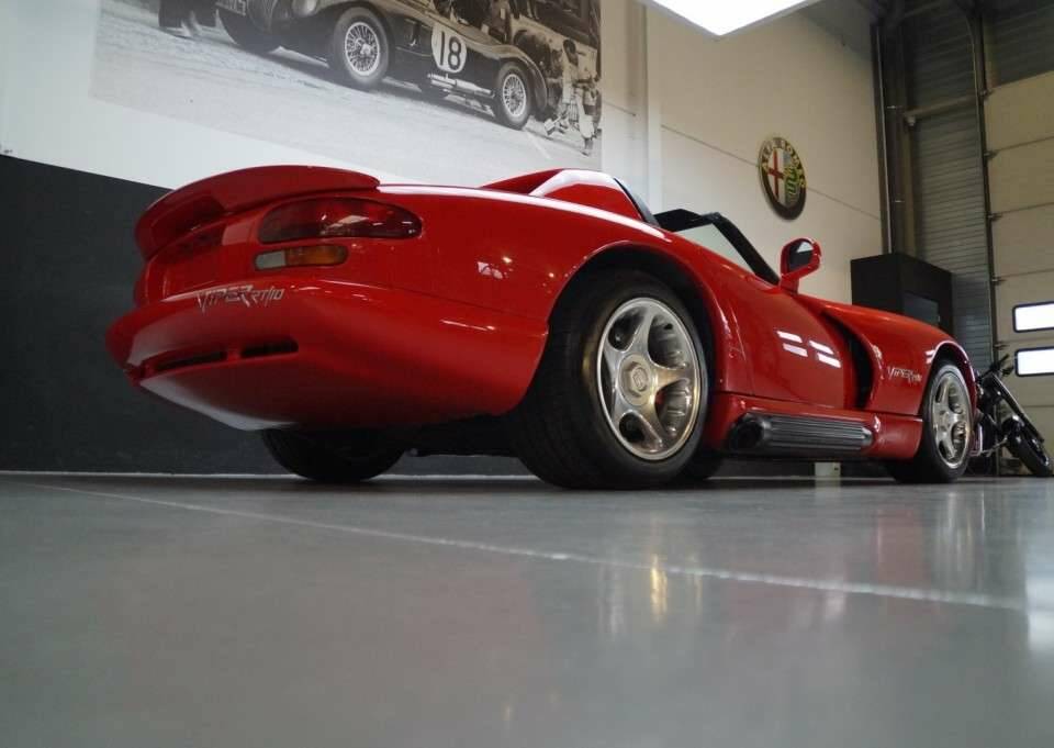 Bild 37/50 von Dodge Viper RT&#x2F;10 (1994)