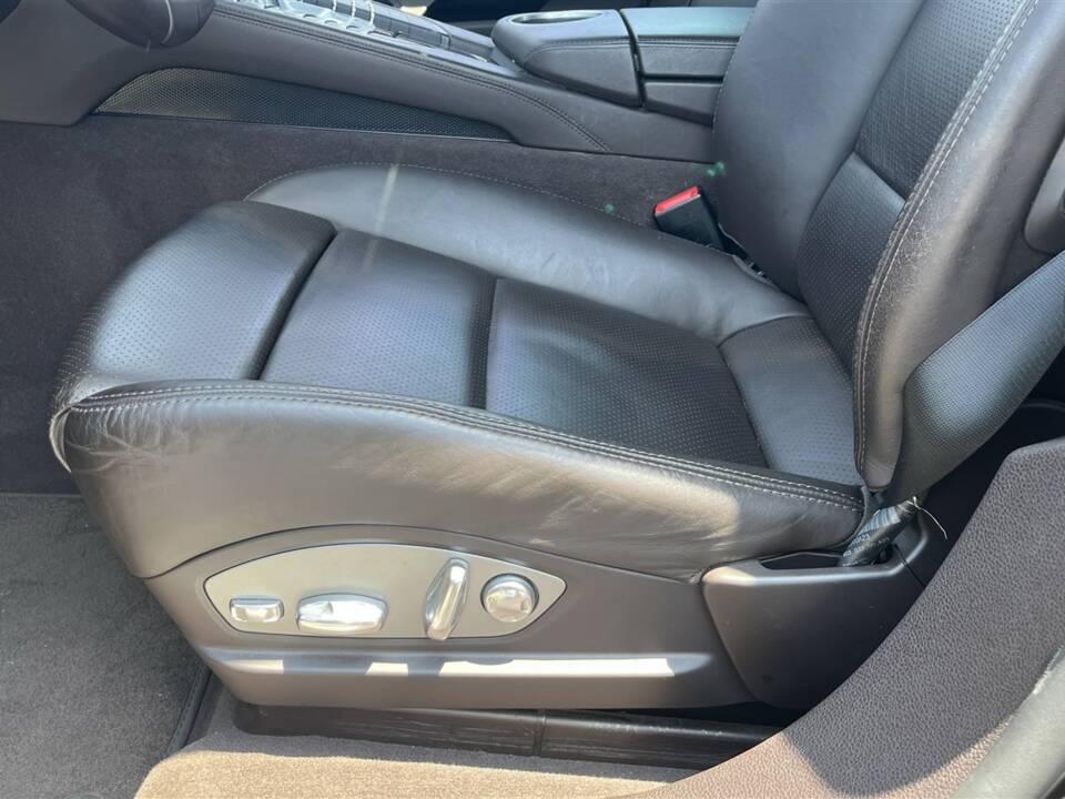 Image 23/91 of Porsche Panamera Turbo (2009)
