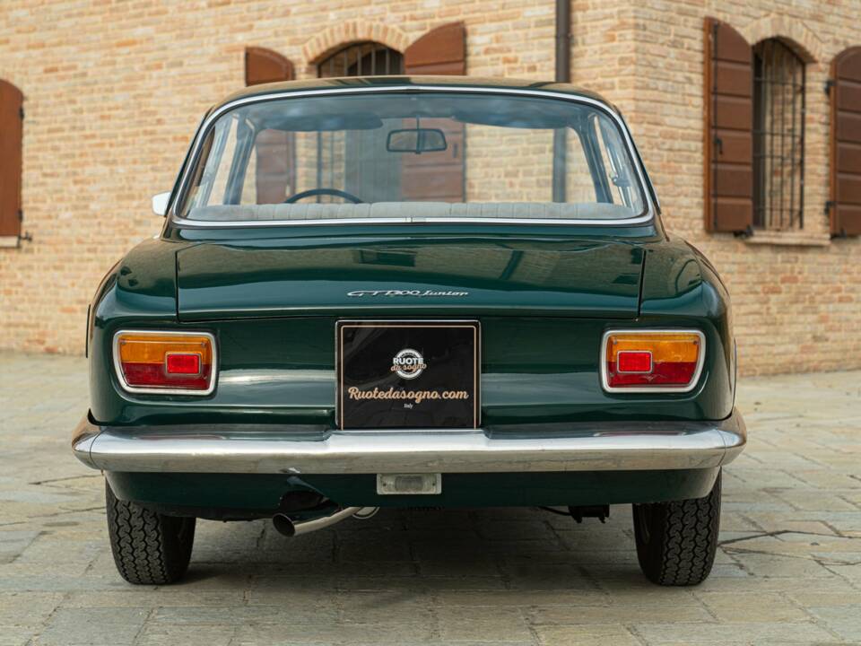 Bild 8/50 von Alfa Romeo Giulia 1300 GT Junior (1966)