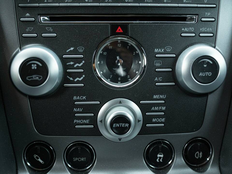 Bild 38/50 von Aston Martin Rapide (2010)