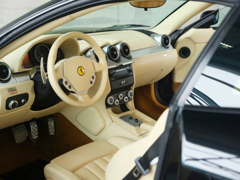 Bild 21/50 von Ferrari 612 Scaglietti (2005)