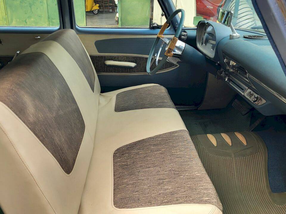 Bild 55/79 von Plymouth Sport Suburban (1958)