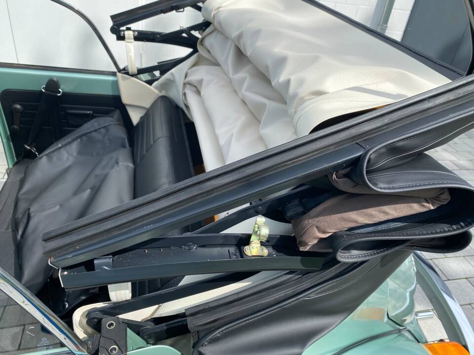 Image 33/96 of Volkswagen Beetle 1303 (1980)