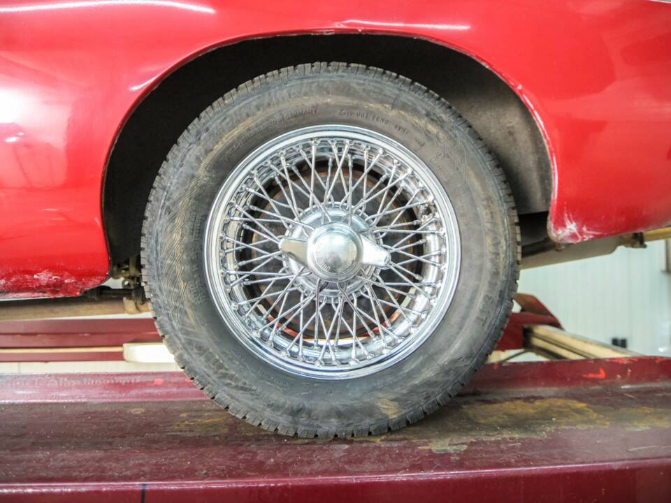 Image 49/50 of MG MGB GT (1967)