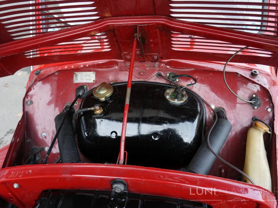 Bild 39/47 von FIAT 500 C Topolino (1949)