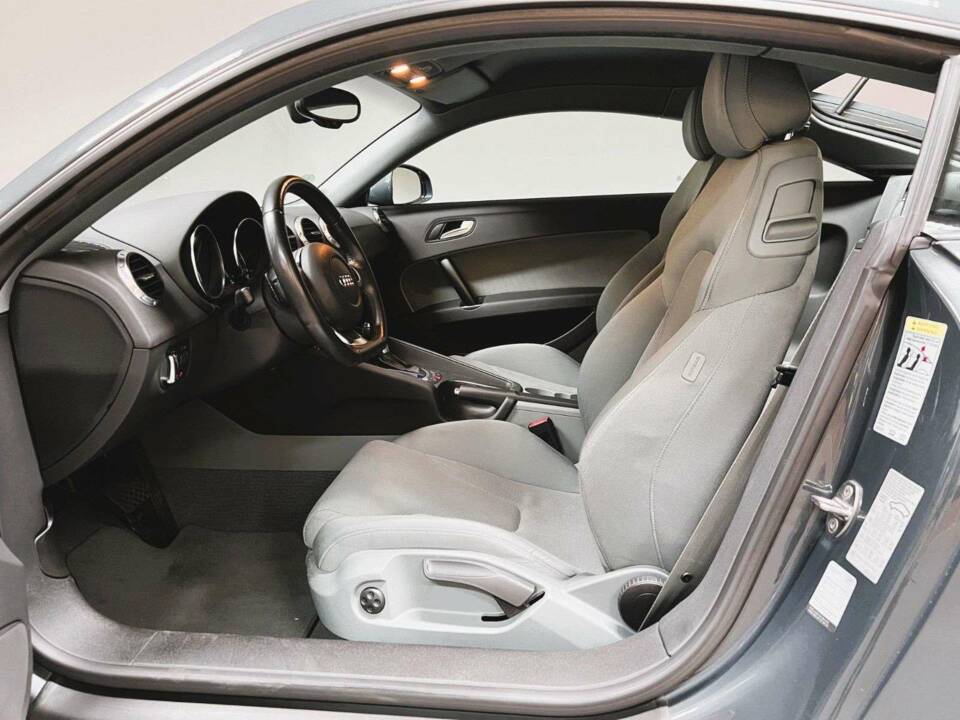 Image 12/15 of Audi TT 2.0 TFSI (2008)