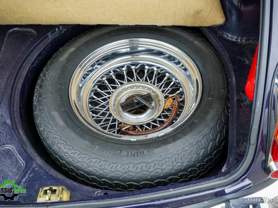Image 42/42 of Jaguar Mk II 3.8 (1963)