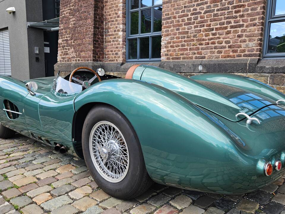 Image 9/65 de Aston Martin DBR1 (2018)