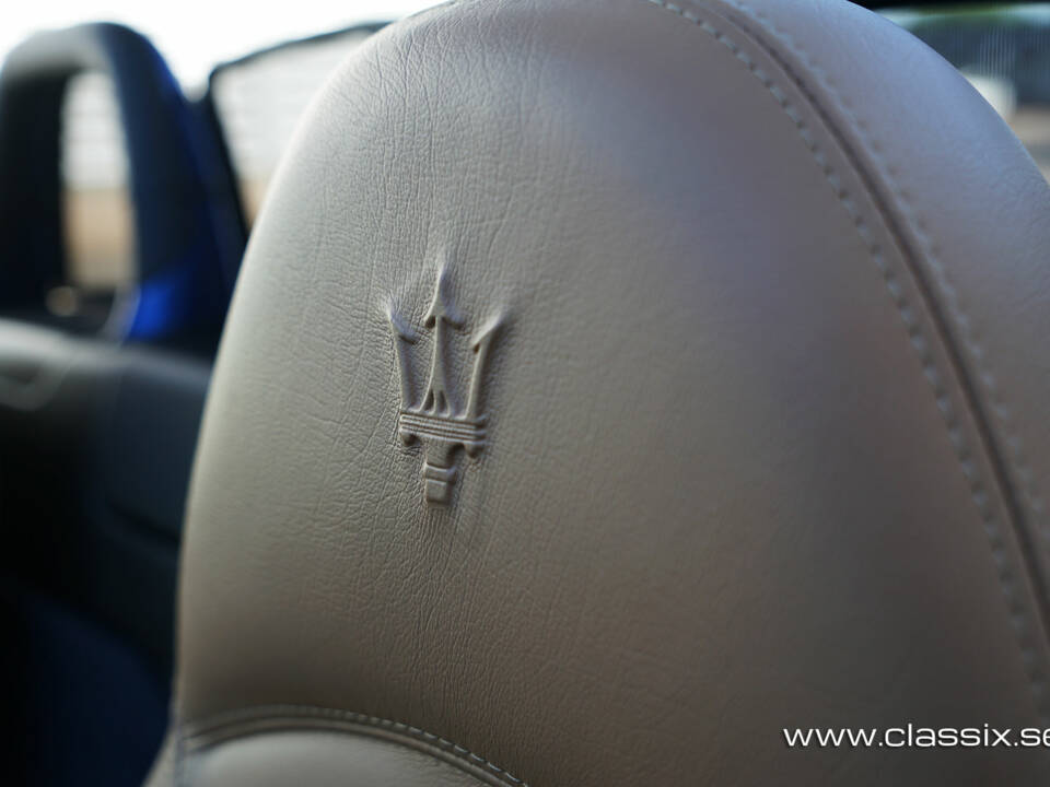Bild 23/29 von Maserati Spyder 4200 Cambiocorsa (2003)