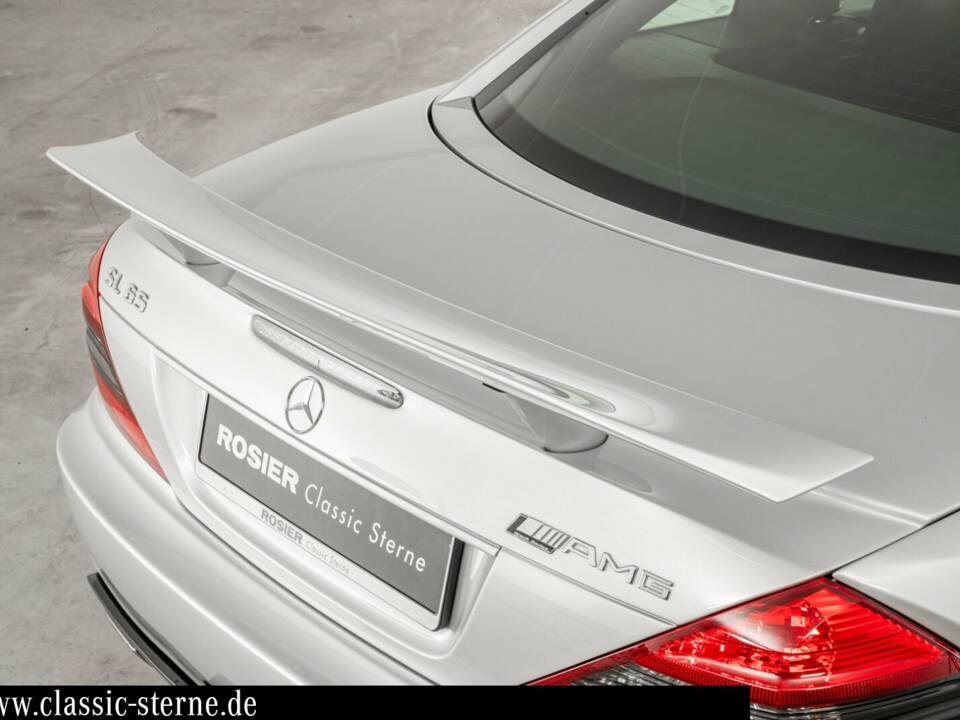 Image 11/15 of Mercedes-Benz SL 65 AMG Black Series (2007)